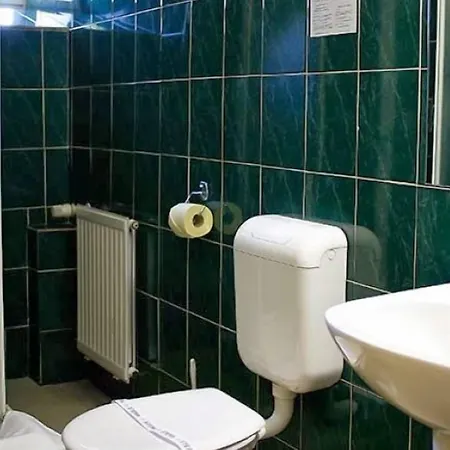 Hotel Bara Junior Budapest