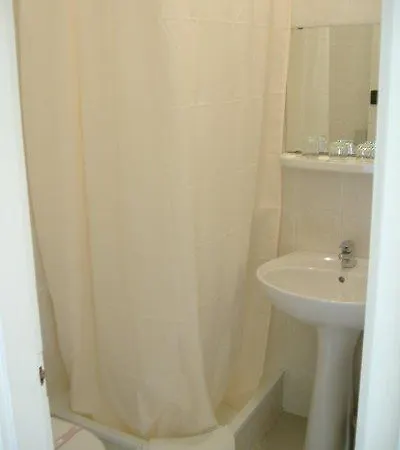 Hotel Bara Junior Budapest