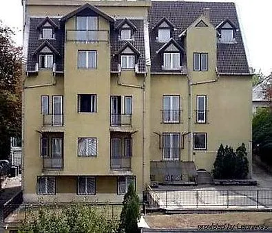 Bara Junior 2*