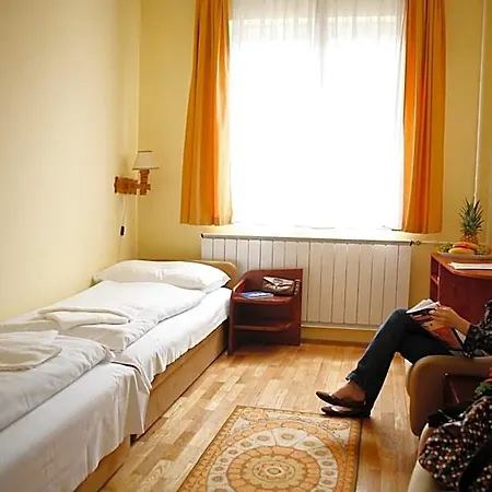 Bara Junior Hotell