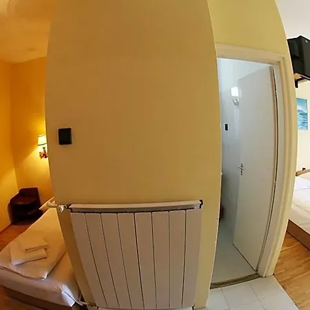 Bara Junior Hotel Budapest