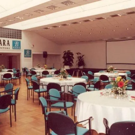 Hotel Bara Junior