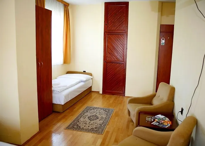 Szálloda Bara Junior Budapest