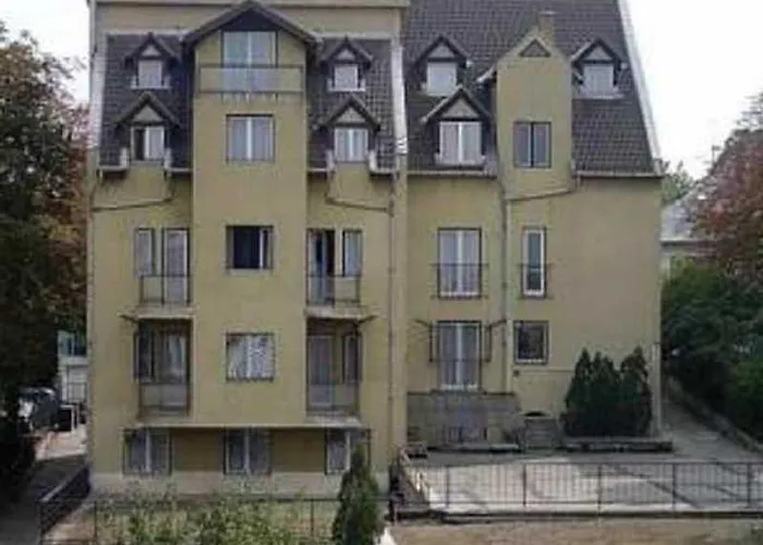 Bara Junior Szálloda