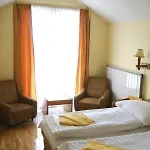 Hotel Bara Junior Budapest